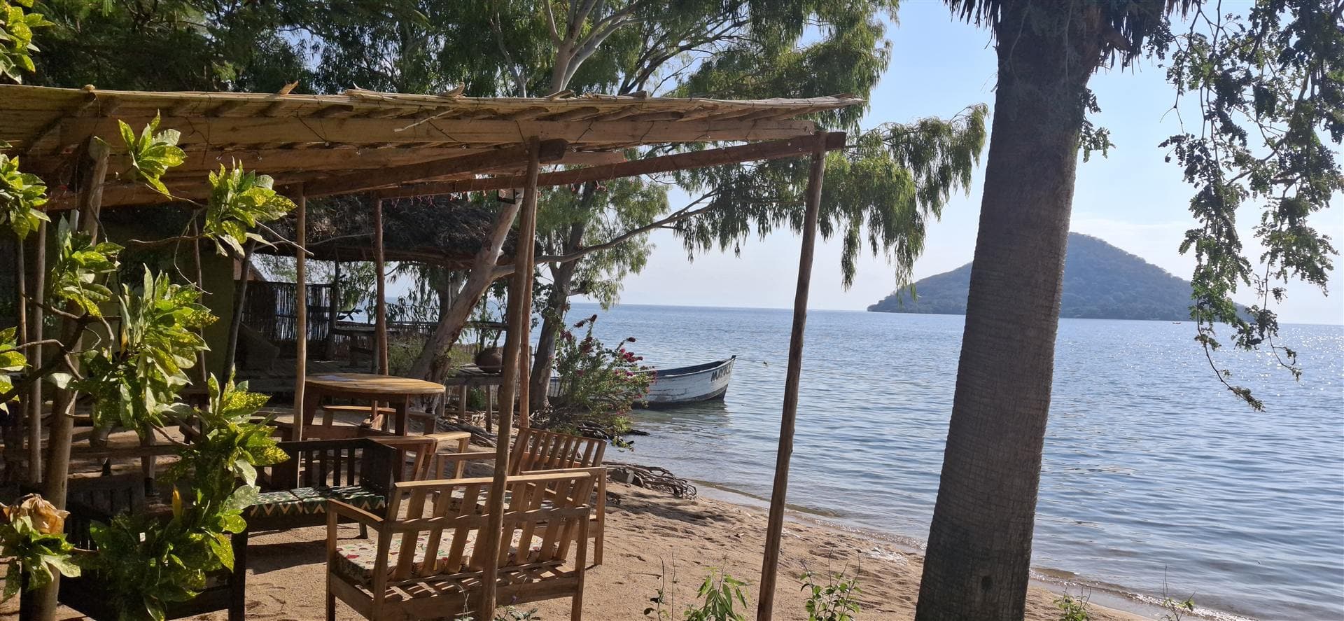 Lake View Rooms — Ngoni — photo 7