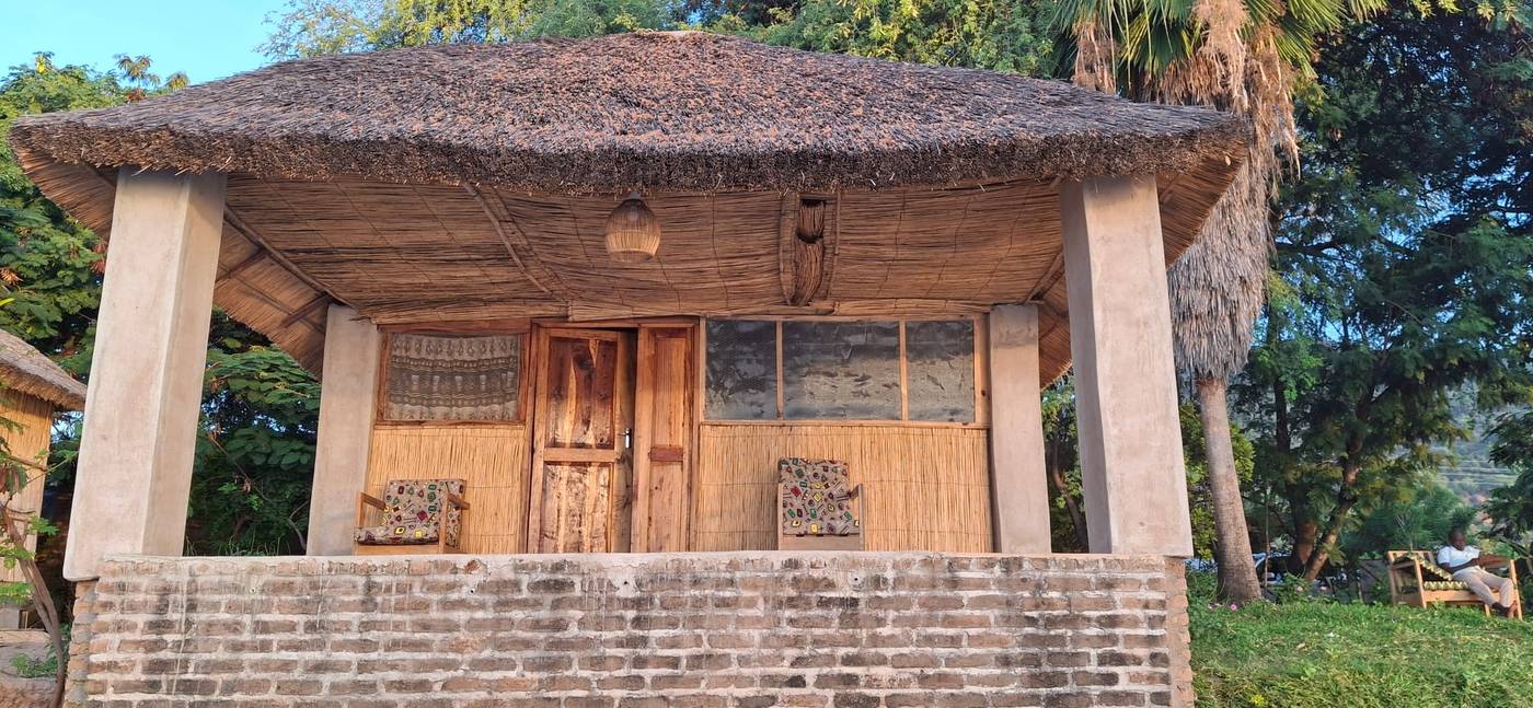 Standard Room (Chewa) at Anake Lodge, Cape Maclear – photo 2 of 12
